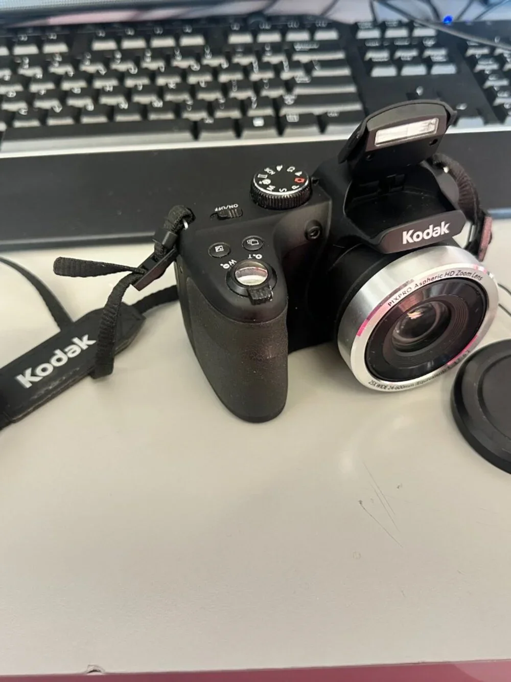 Kodak Pixel Pro AZ252